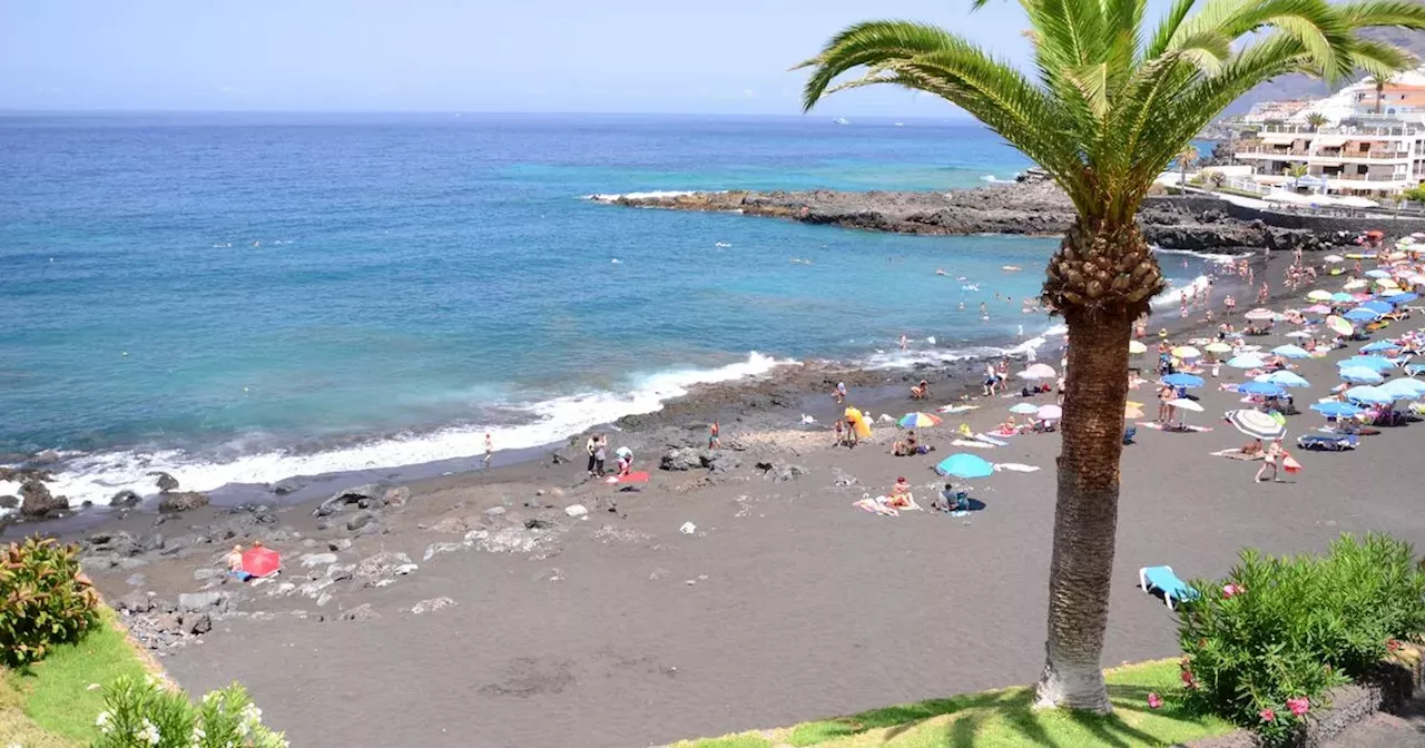 UK tourists visiting Canary Islands issued warning over '70kmh winds'