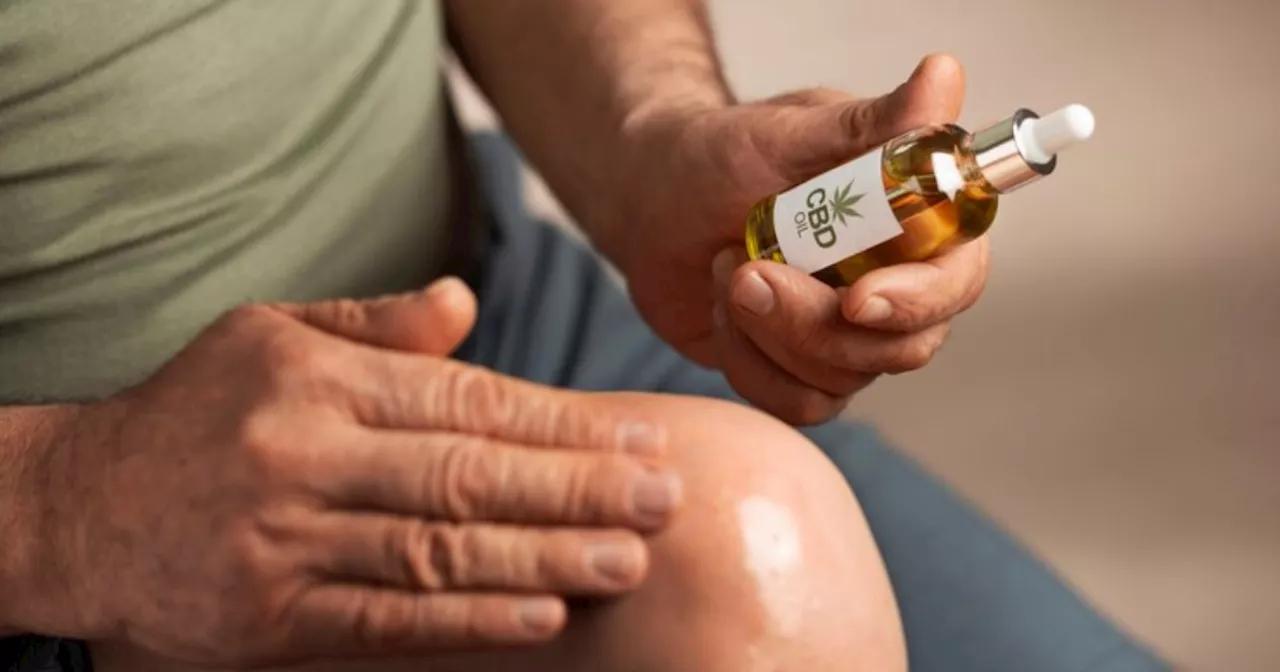 ठंड में जोड़ों का दर्द करे परेशान, तो ये Pain Relief Oil देंगे आराम