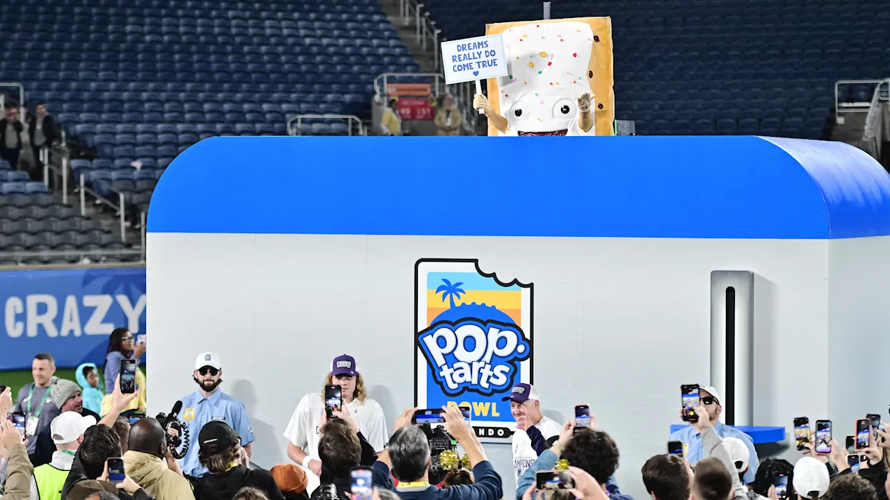 Frosted Cinnamon Roll Set to Compete as Edible Mascot for the Pop-Tarts Bowl