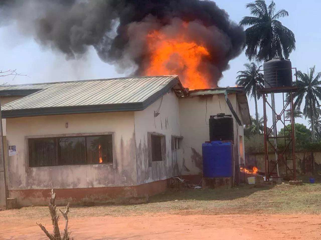 Fire Destroys INEC Office in Delta State, No Casualties Reported