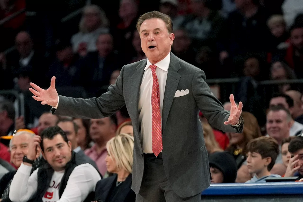 Rick Pitino supports rival Hurley: ‘Danny will mold [UConn] into a very good basketball team’