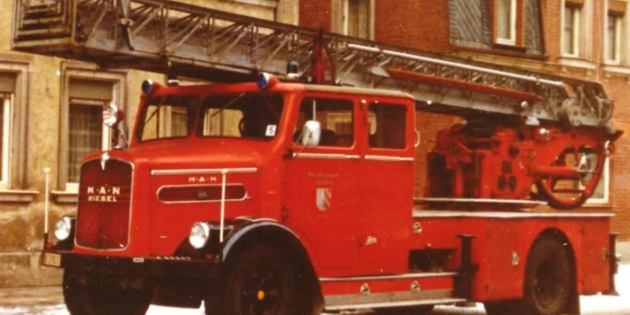 Seit den 90ern verschollen: Einzigartiges N&uuml;rnberger Feuerwehrauto nahe Stuttgart wiedergefunden