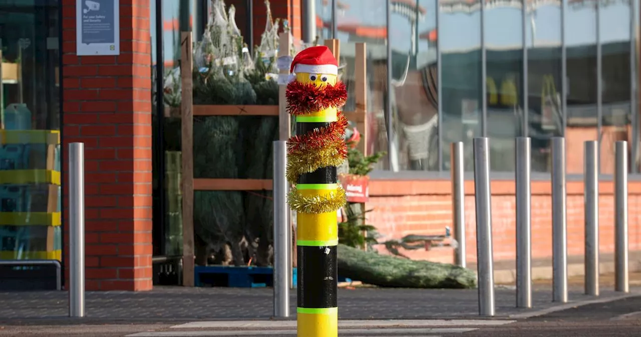 Festive Makeover for Notorious Netherfield Lidl Bollard