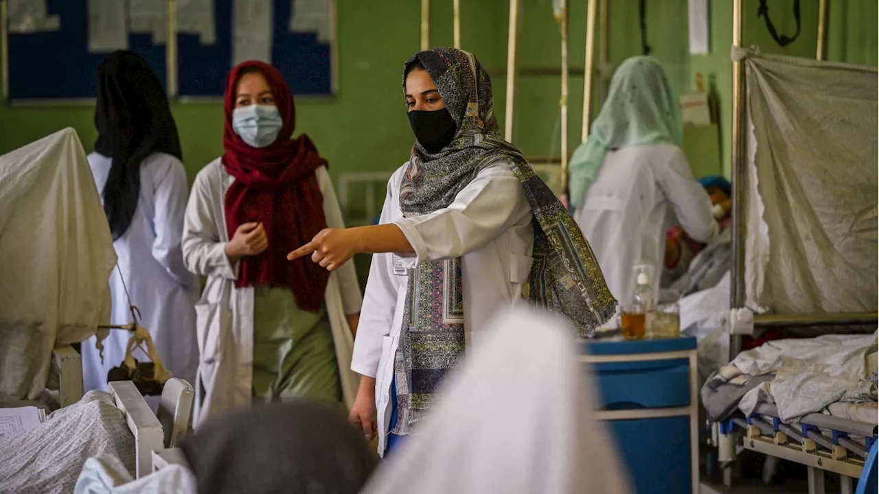 Rights Group: Afghan women barred from studying nursing and midwivery