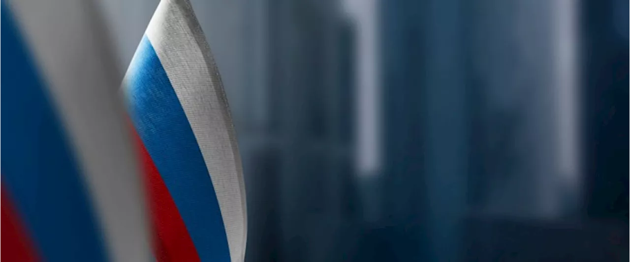 Russia's Oil Revenues Slump by 21% as Prices Drop