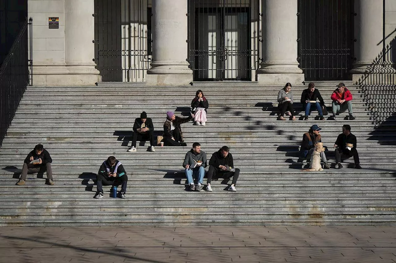 Vancouver Art Gallery Halts New Home Design Due to Soaring Costs