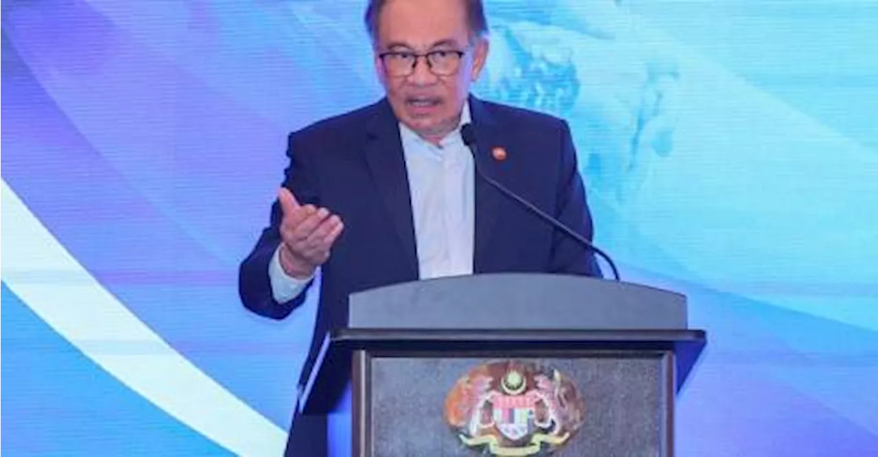 Malaysian PM Anwar Expresses Concern Over Second Wave of Floods