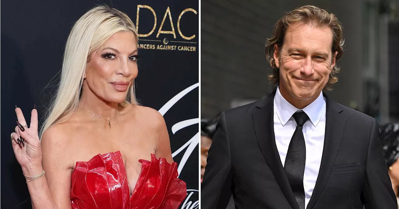 Tori Spelling Reveals Christmas Kiss with John Corbett