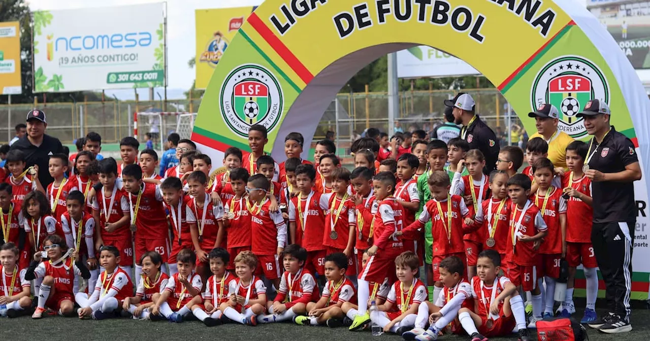 Así fue la clausura de los Campeonatos Municipales de la Liga Santandereana de Fútbol