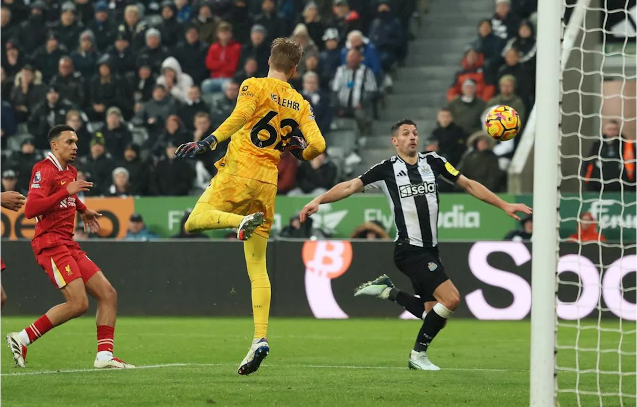 Newcastle Utdjener Liverpool I St. James Park