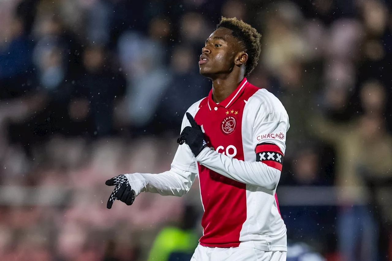 Ajax Wint Met 0-3 Van Wolverhampton En Haalt Eerste Overwinning In Premier League International Cup