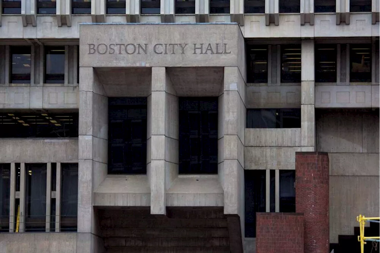 Boston City Council reaffirms line between local police and federal immigration officials