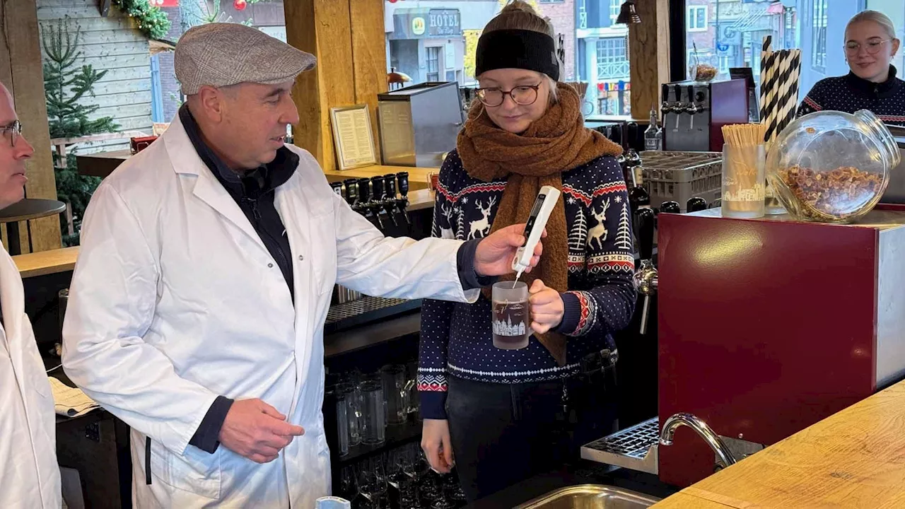 Kontrolle auf Weihnachtsmarkt Aachen: Glühwein, Frittenfett und Socken