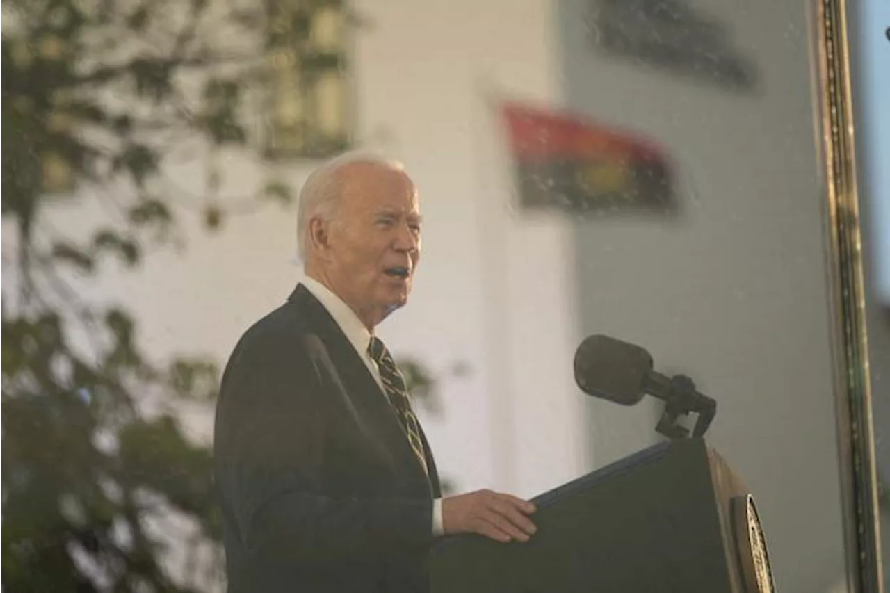 'Amtrak Joe' Biden uses his visit to Angola to promote a major African rail project