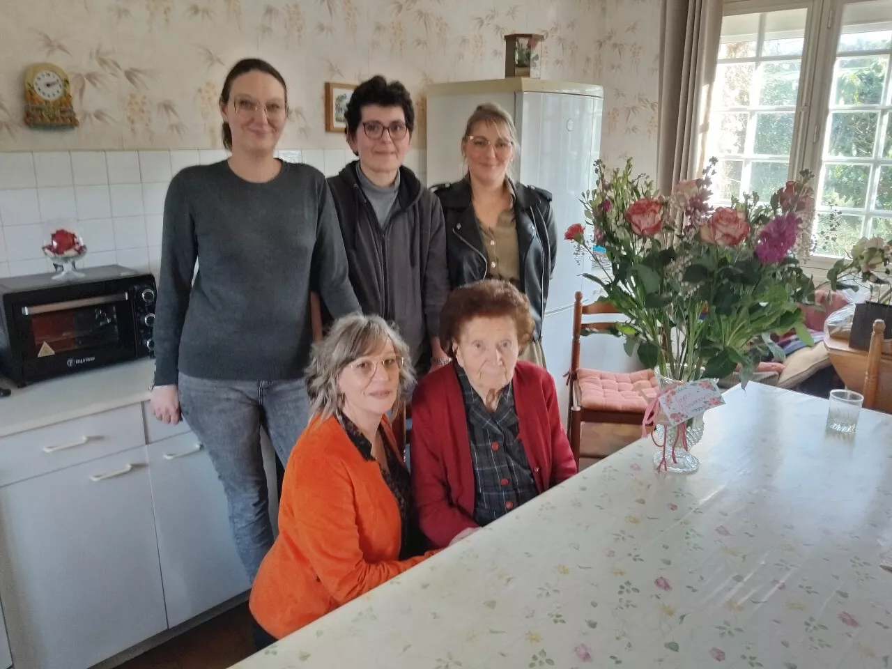 Ancienne agricultrice, Marie a fêté ses 100 ans chez elle, dans le Cotentin