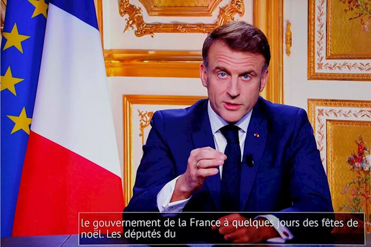 La crisi in Francia. Macron parla alla nazione: 'Resterò fino alla fine del mio mandato'