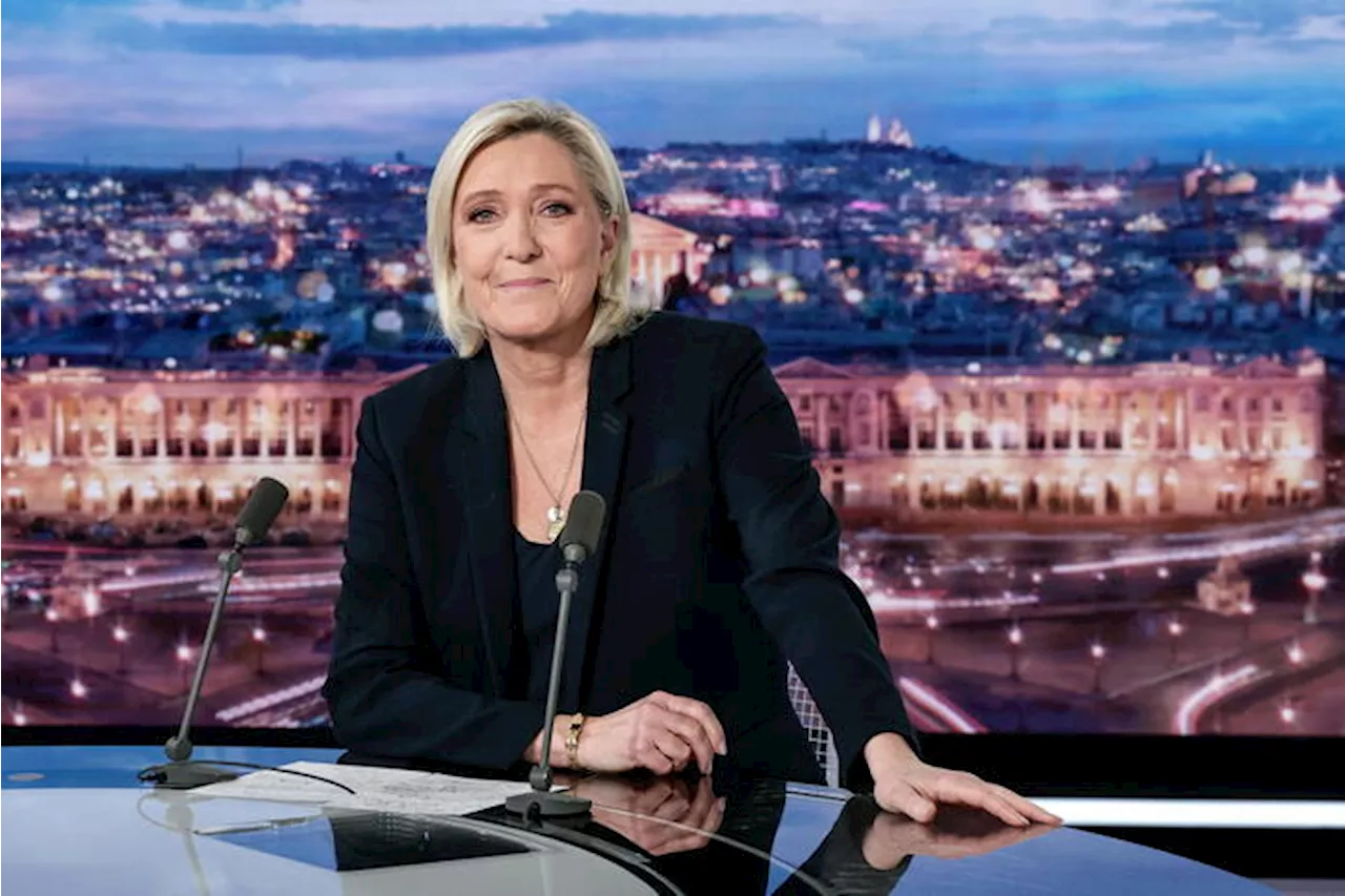 Le Pen ora abbassa i toni, 'pronti a collaborare'