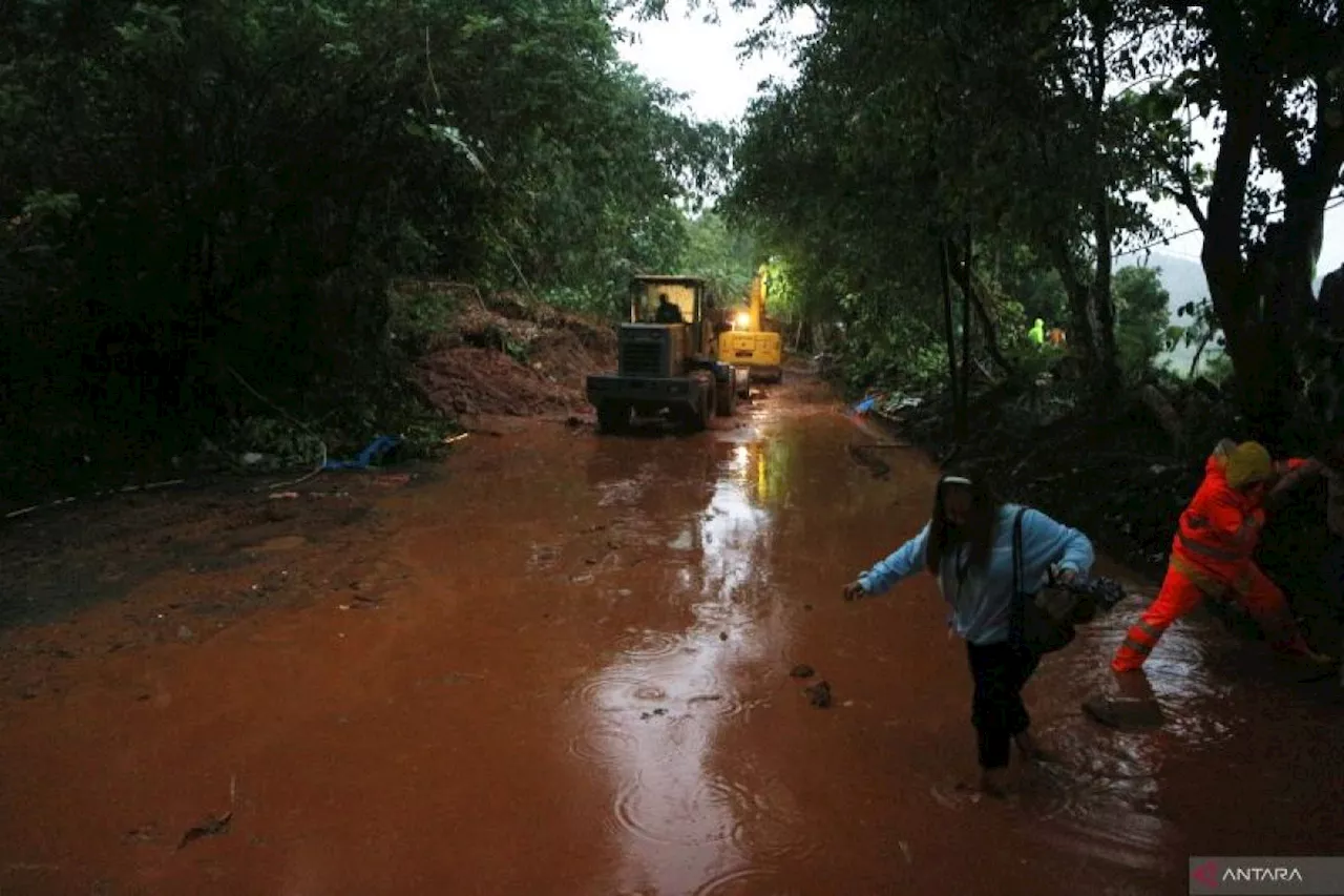 DPR serukan batuan nyata dan cepat bagi korban bencana Sukabumi