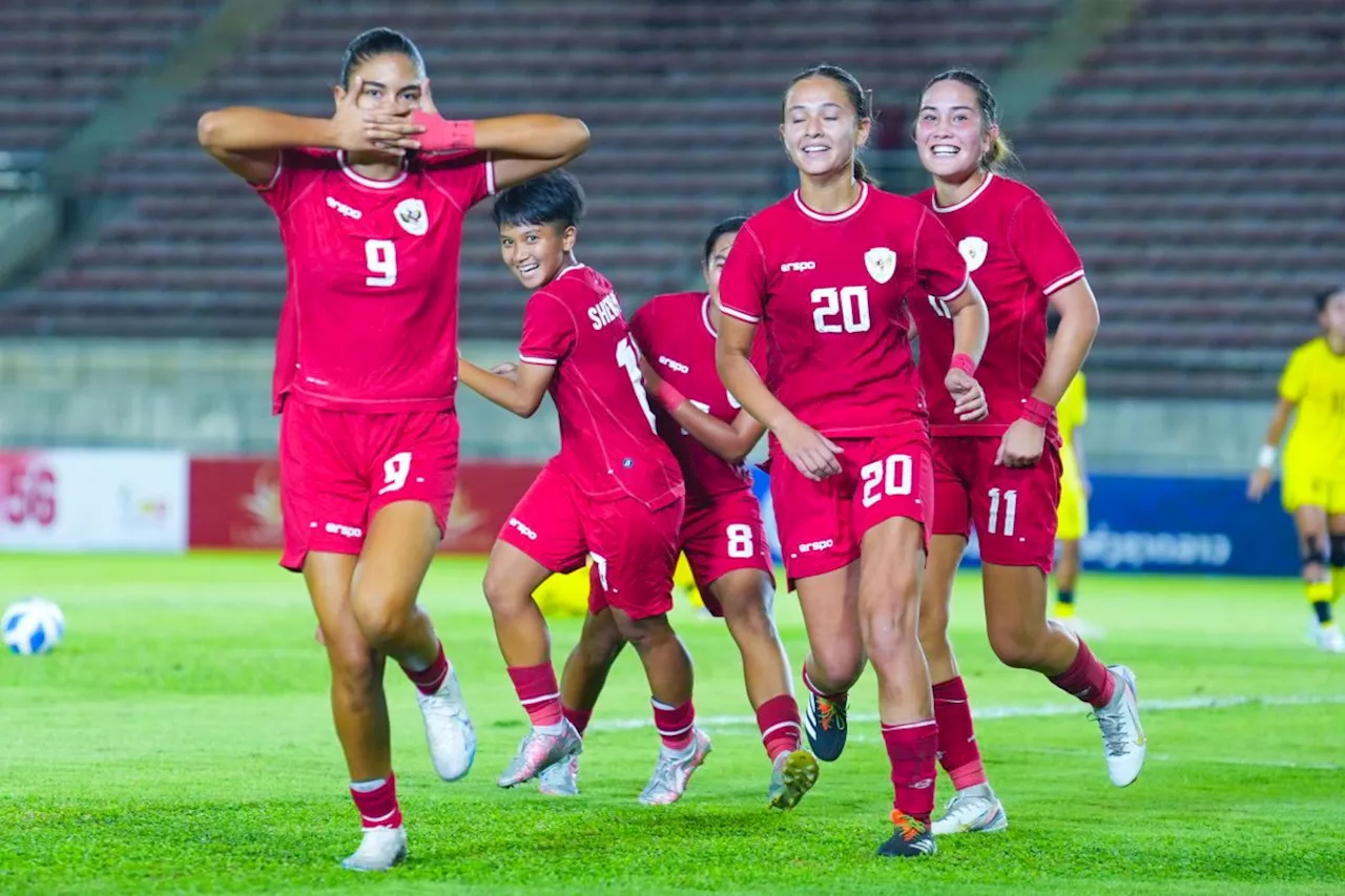 Timnas putri Indonesia ungguli Kamboja 2-1 pada babak pertama