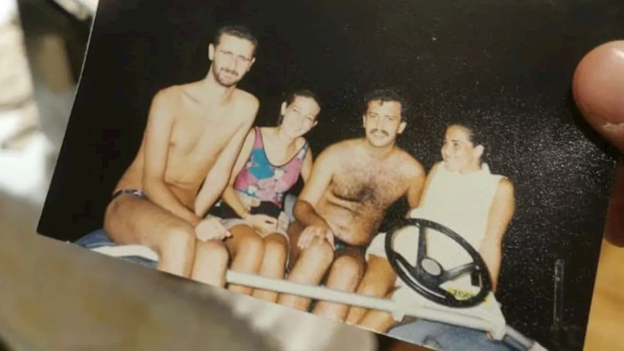 Diktator Assad in Badehose beim Badeausflug