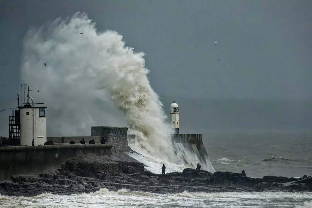 Storm Darragh to hit UK with damaging 80mph winds