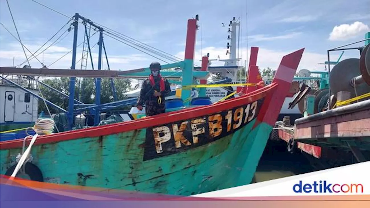 KKP Amankan 3 Kapal Berbendera Malaysia di Selat Malaka, 16 Orang Ditangkap