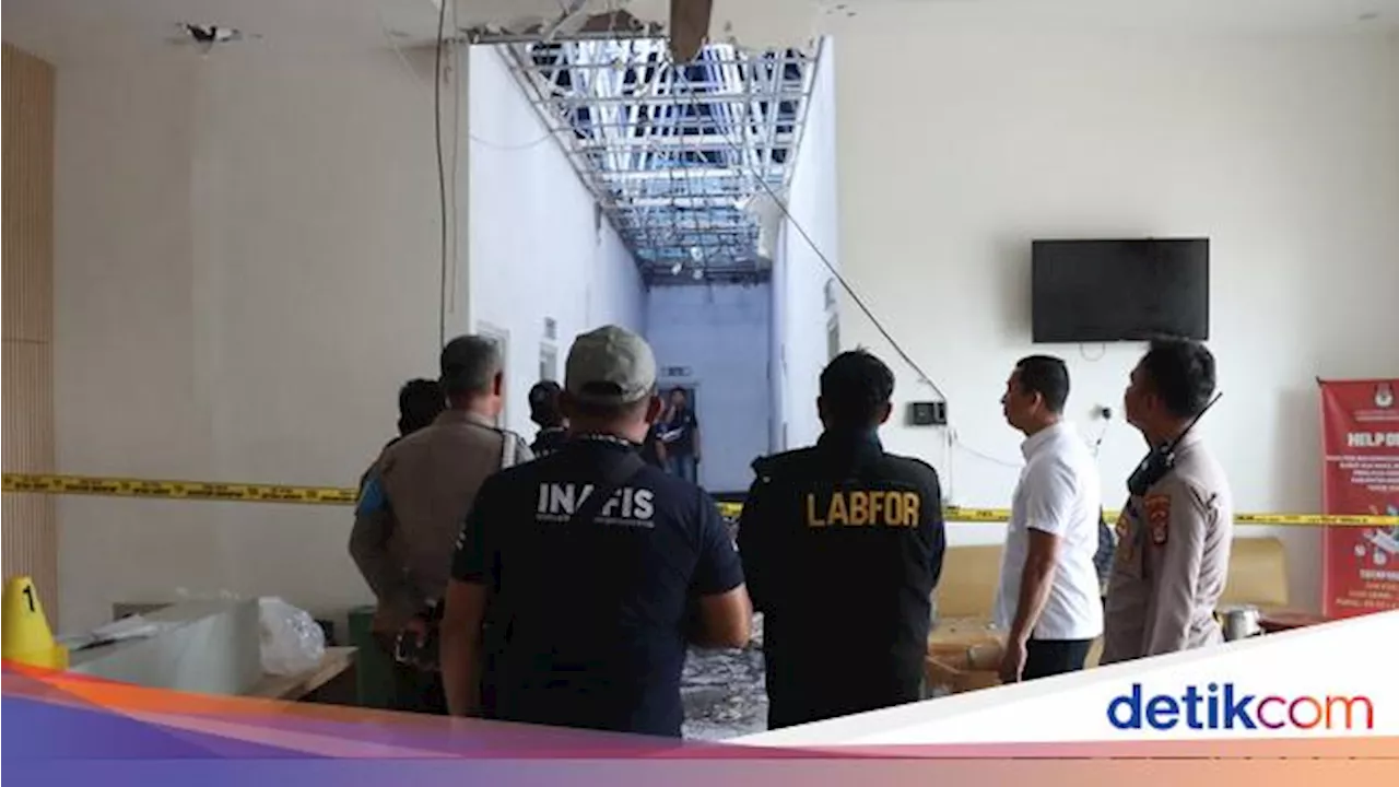 Tim Labfor Polda Sulsel Selidiki Penyebab Kebakaran Kantor KPU Morowali