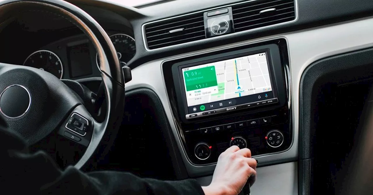 Hyundai believes CarPlay, Android Auto should remain as options