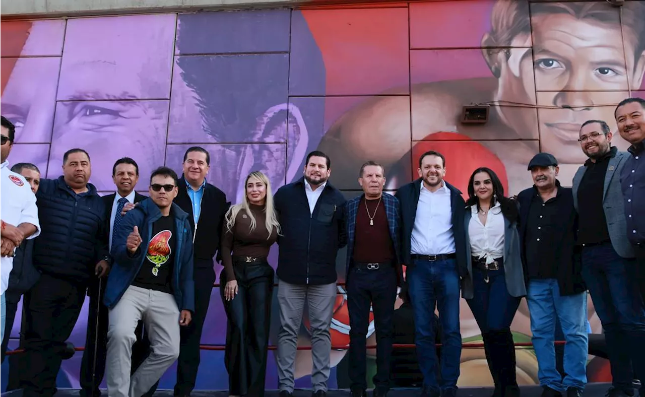 Tijuana rinde homenaje a Julio César Chávez; inaugura mural del icono del boxeo mexicano