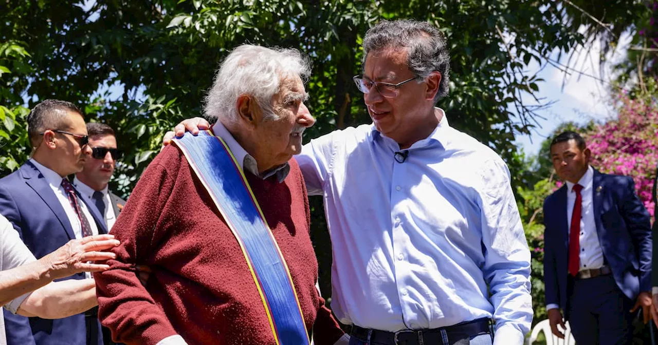 Presidente Petro condecoró a José ‘Pepe’ Mujica con la Cruz de Boyacá