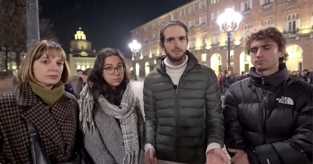 Studenti di Medicina di Torino Protestano Contro la Riforma Bernini