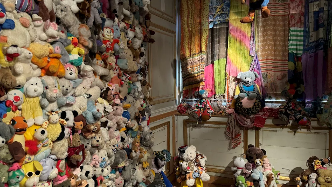 L'ours en peluche, star d'une exposition au musée des Arts décoratifs de Paris 