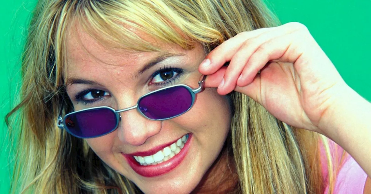 Britney Spears Says She 'Moved To Mexico' In Video That May Or May Not Be Serious