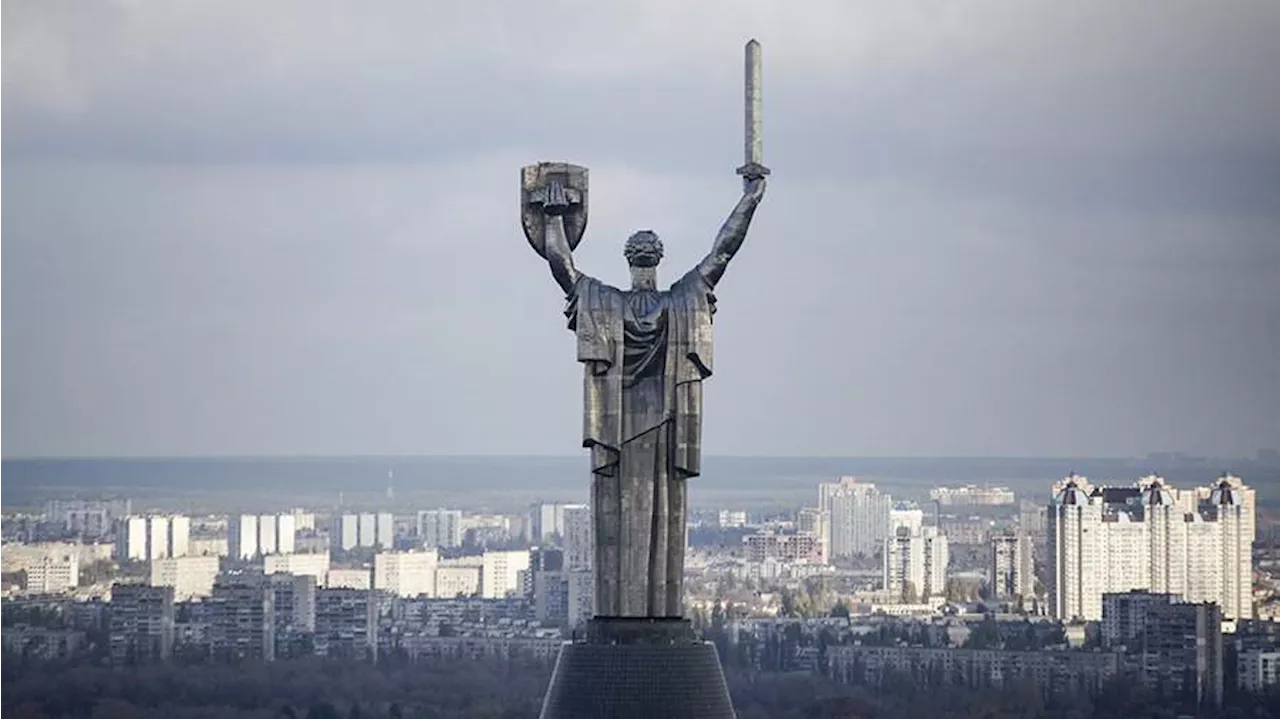 Экономист назвал незаконной возможную передачу Киеву прибыли от активов РФ