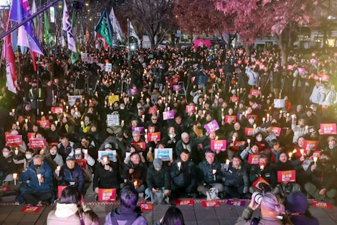 민주당 주도 윤석열 대통령 탄핵안 발의, 야당들 친위 쿠데타로 규정