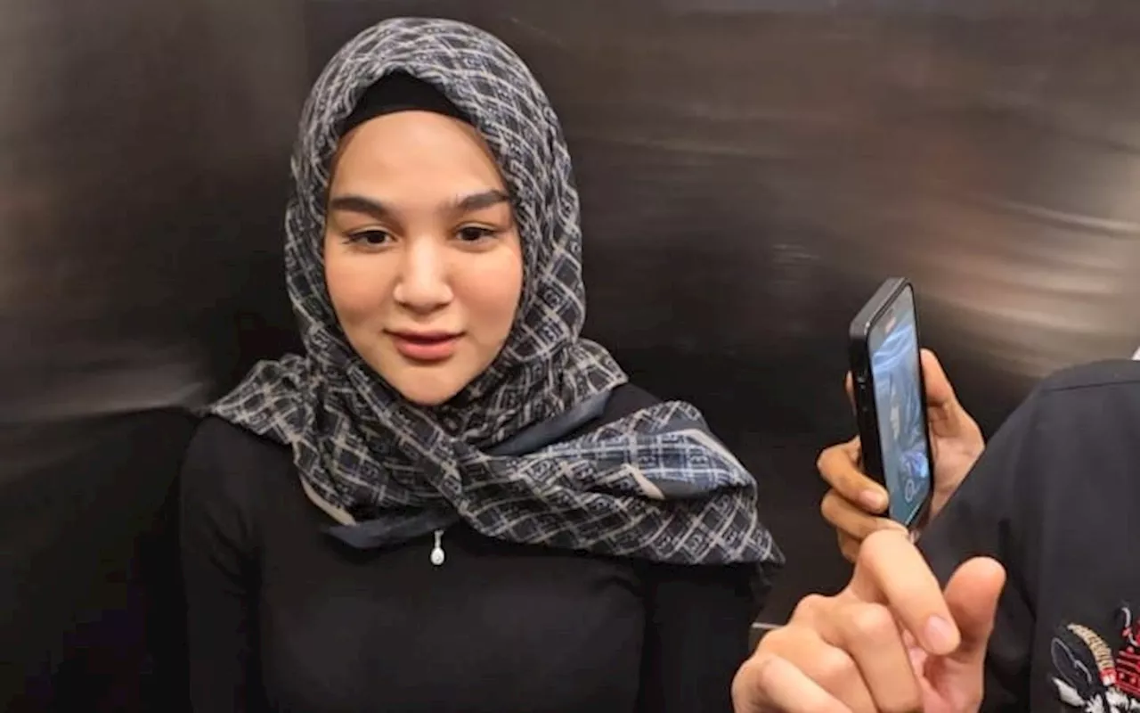 Artis Hana Hanifah Diduga Terima Aliran Dana Ratusan Juta dari Kasus Korupsi di Riau