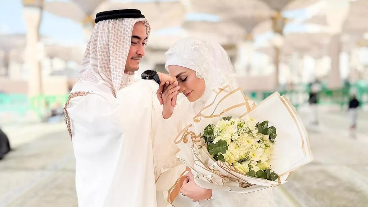 Putri Zulhas dan Zumi Zola Resmi Menikah, Akad Nikah Sederhana di Masjid Nabawi