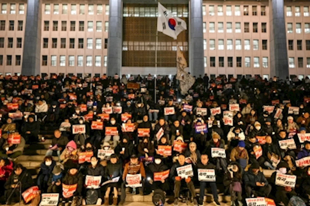 Heat is on South Korea’s Yoon as prosecutors probe martial law attempt ahead of impeachment vote