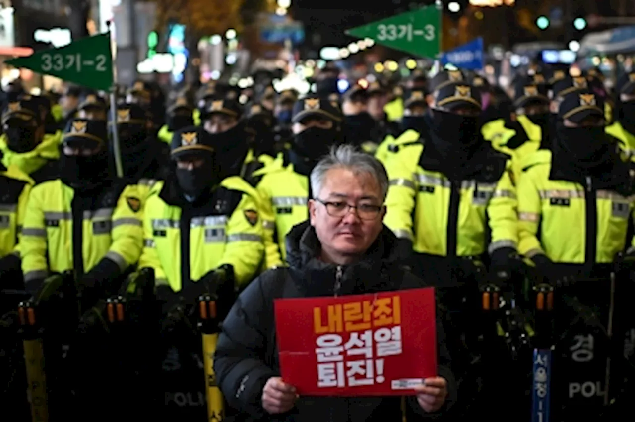 Survey: Almost 75pc of South Koreans want President Yoon Suk-yeol impeached over martial law debacle