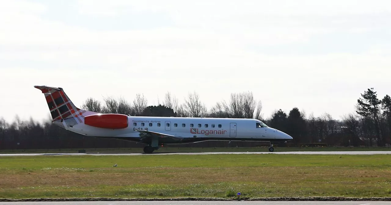 Manchester Flight Forced to Return After Lightning Strike