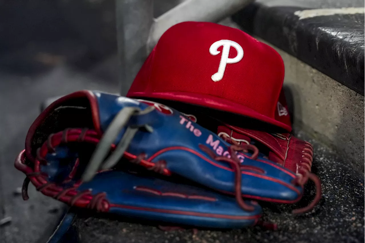 Phillies Predicted To Cut Ties With $42 Million Flamethrowing Carlos Estévez