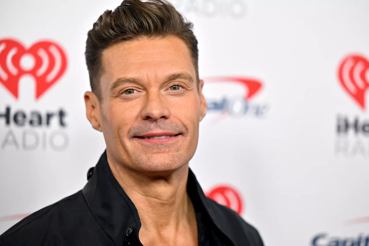 Ryan Seacrest's Kelly Ripa Text Revealed After Mark Consuelos Replaced Him