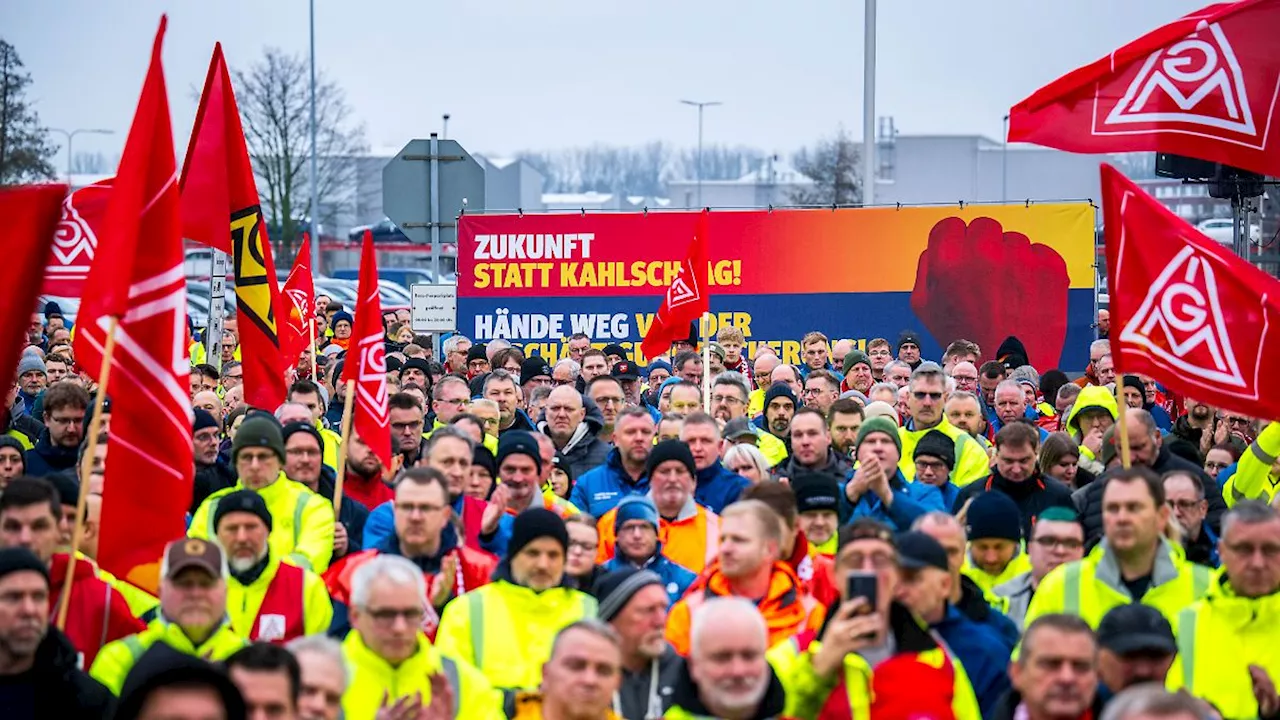 Fast alle Werke betroffen: IG Metall will mit neuem Warnstreik bei VW den Druck erhöhen