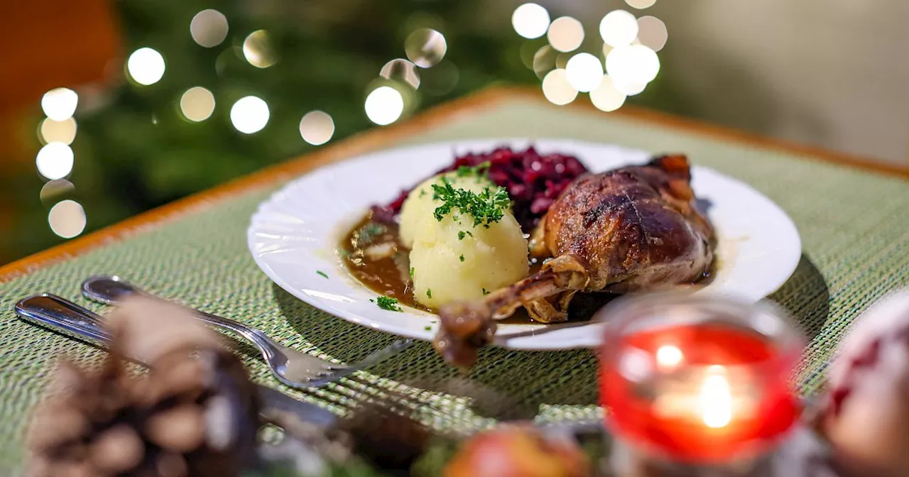 Trotz hoher Preise: Restaurants im Kreis Höxter zur Weihnachtszeit fast voll