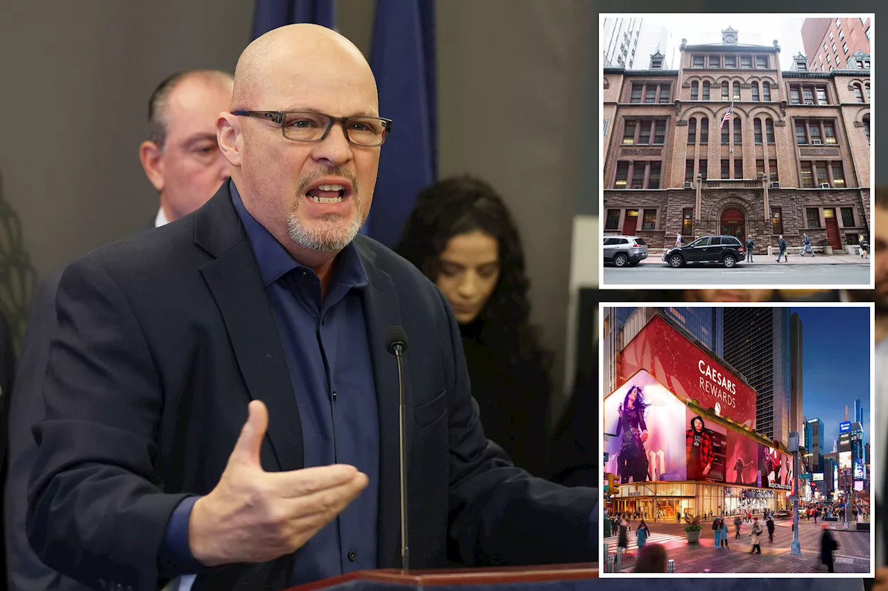  NYC teachers' union UFT opposes casino in Times Square: 'Broadway needs to be protected'