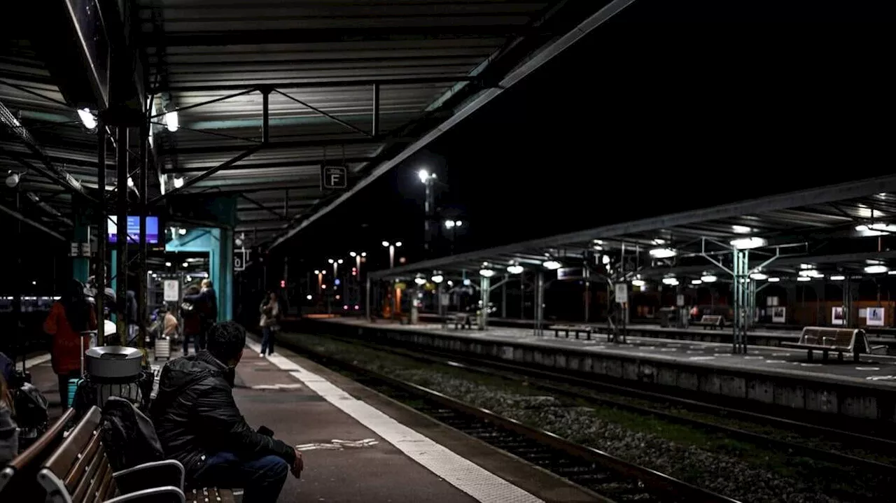 Après un accident routier, la circulation des trains fortement perturbée entre Paris et la Normandie