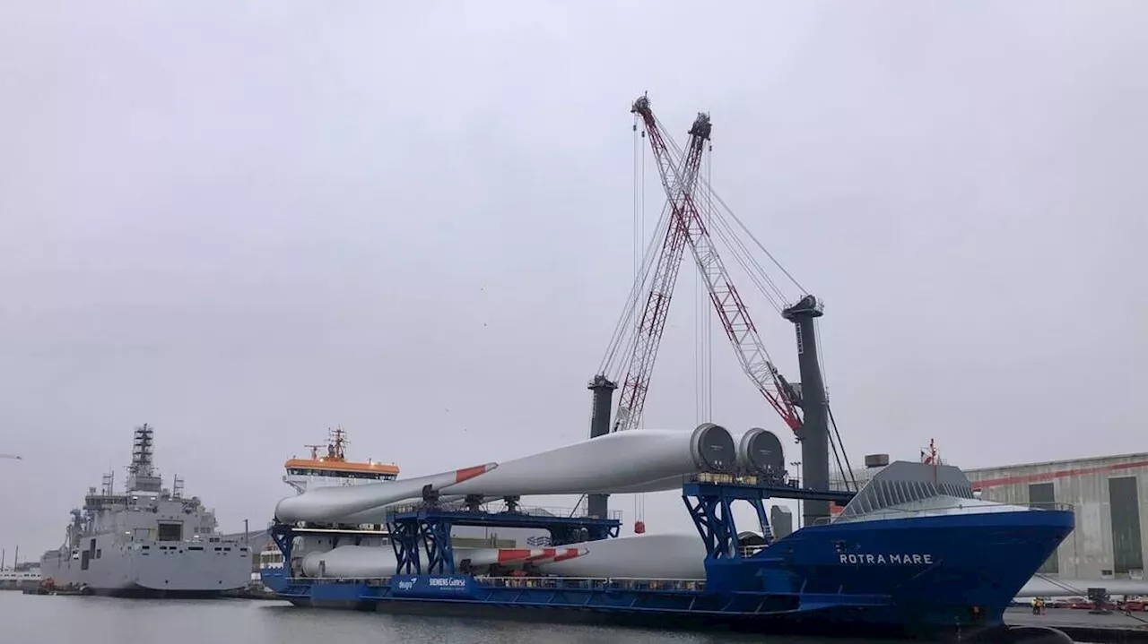 Parc éolien de Yeu-Noirmoutier : les premières pales livrées au port de Saint-Nazaire