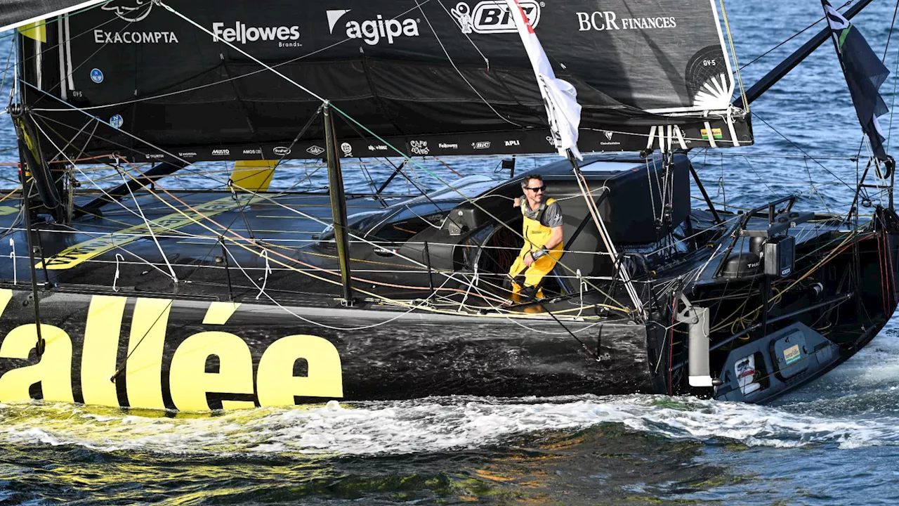 Vendée Globe: Louis Burton abandonne après une 'sérieuse avarie'