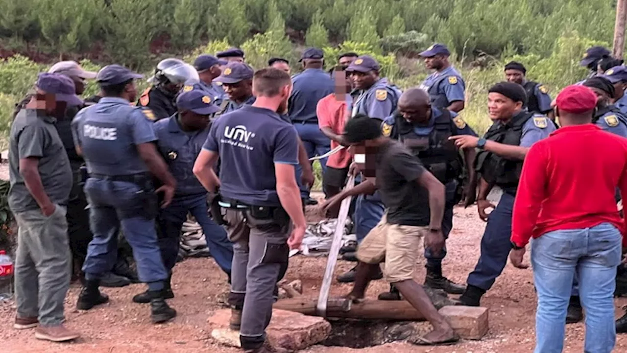 Masemola to monitor rescue operation of illegal miners in Sabie - SABC News - Breaking news, special reports, world, business, sport coverage of all South African current events. Africa's news leader.