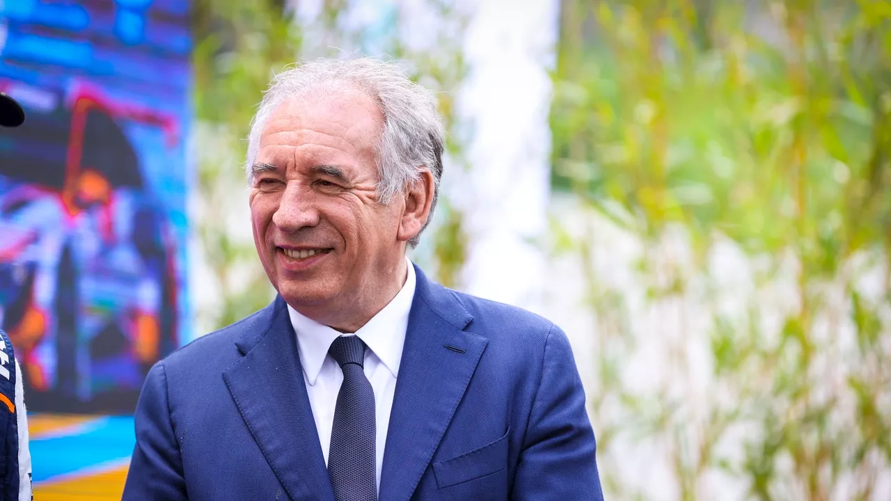 François Bayrou, el favorito para ser el nuevo primer ministro de Francia